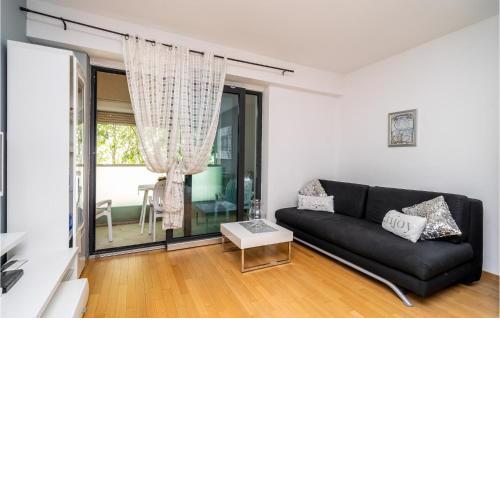 1 Bedroom Amazing Apartment In Dubrovnik