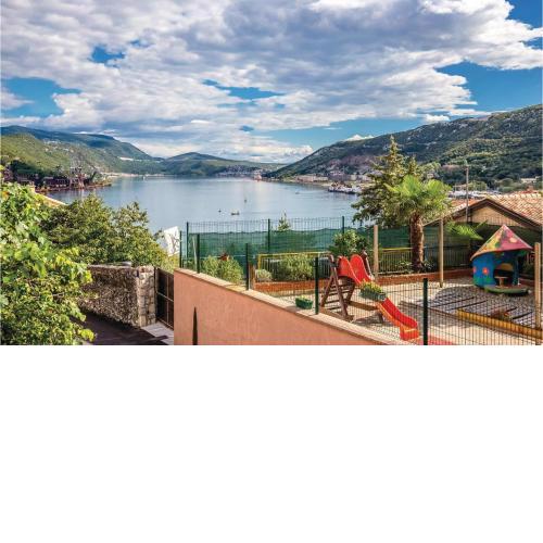 1 Bedroom Beautiful Apartment In Bakar