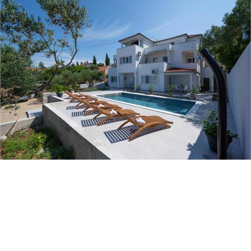 1 Bedroom Gorgeous Apartment In Murter