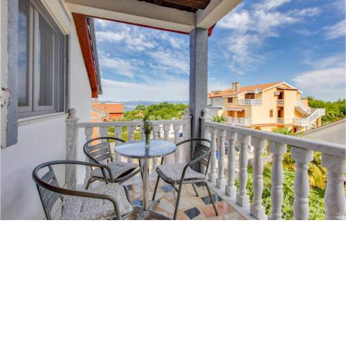 1 Bedroom Nice Apartment In Marsici