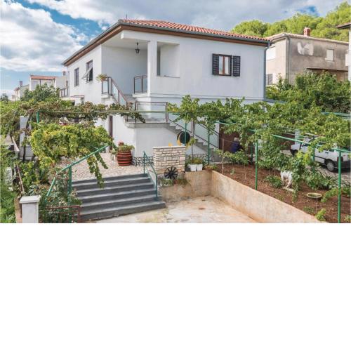 1 Bedroom Pet Friendly Apartment In Pula