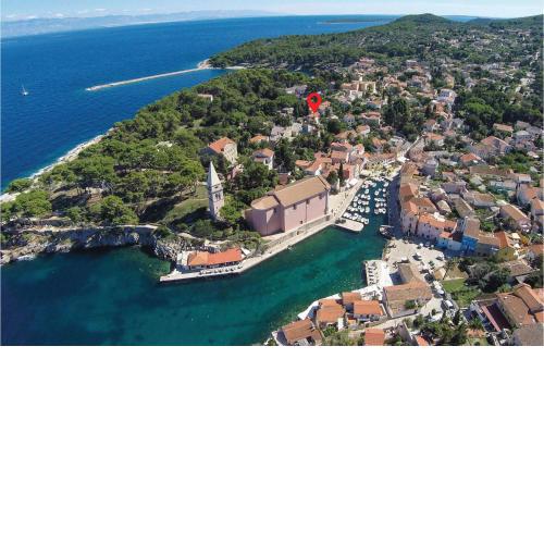 2 Bedroom Awesome Apartment In Veli Losinj