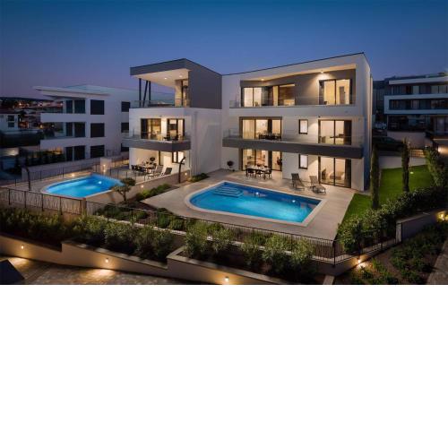 2 Bedroom Awesome Apartment In Zidarici