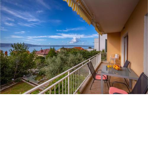 2 Bedroom Beautiful Apartment In Novi Vinodolski