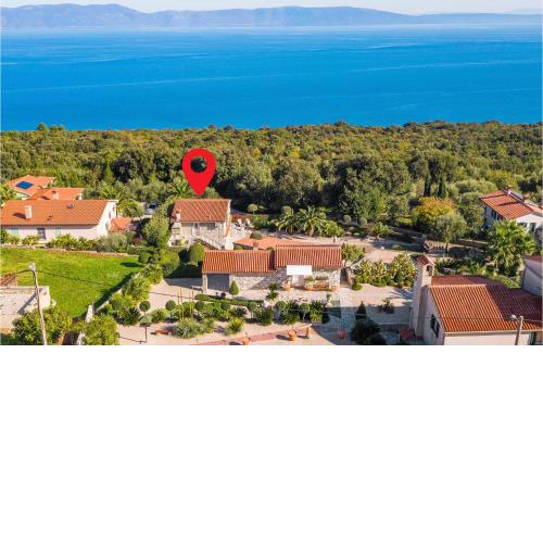 2 Bedroom Pet Friendly Apartment In Ravni