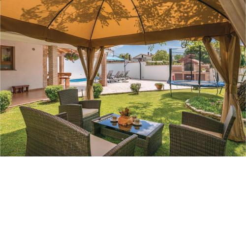 3 Bedroom Cozy Home In Barban