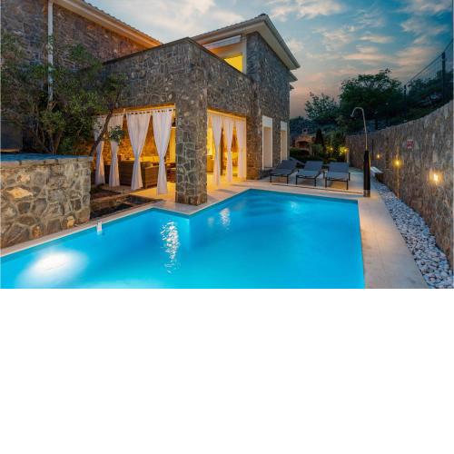3 Bedroom Cozy Home In Krk