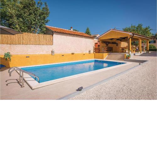 3 Bedroom Gorgeous Home In Barban
