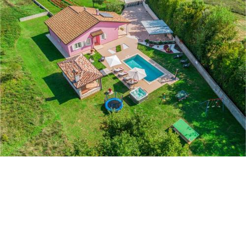 3 Bedroom Gorgeous Home In Labin