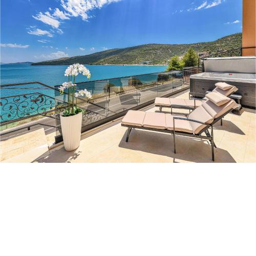 3 Bedroom Nice Apartment In Marina