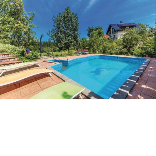 3 Bedroom Nice Home In Moravice