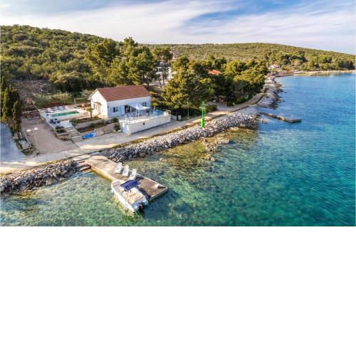 3 Bedroom Pet Friendly Home In Zman