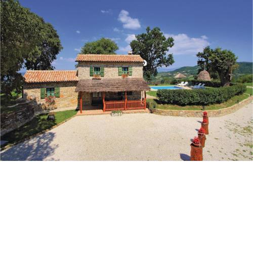 3 Bedroom Stunning Home In Frki