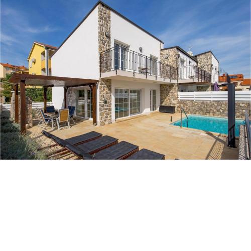 3 Bedroom Stunning Home In Kornic