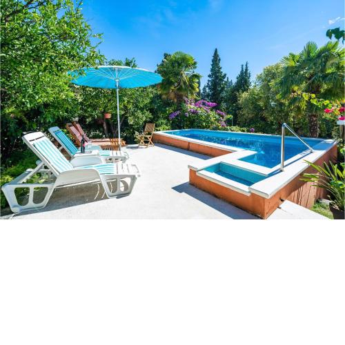4 Bedroom Cozy Home In Mlini
