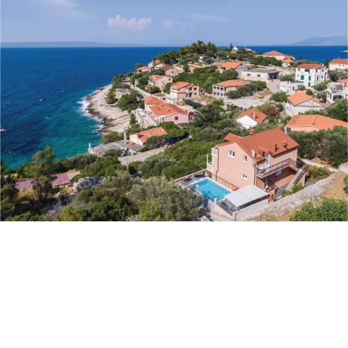 4 Bedroom Gorgeous Home In Prigradica
