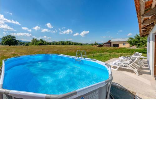 4 Bedroom Stunning Home In Debelo Brdo I