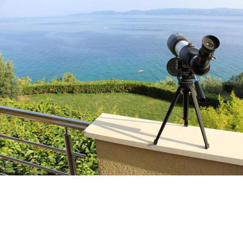 6 pax Apertment ON THE BEACH with Terrace, Sea view, Garden, Parking ensured, first floor