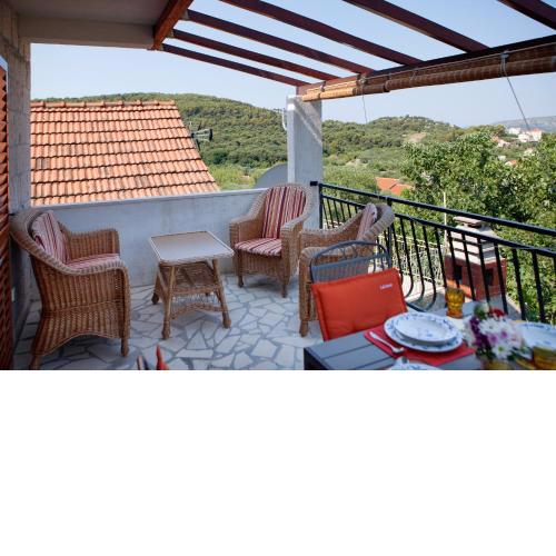 A1 - apt w terrace just 3 min walk to the beach