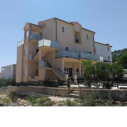 Adria Apartments Sara