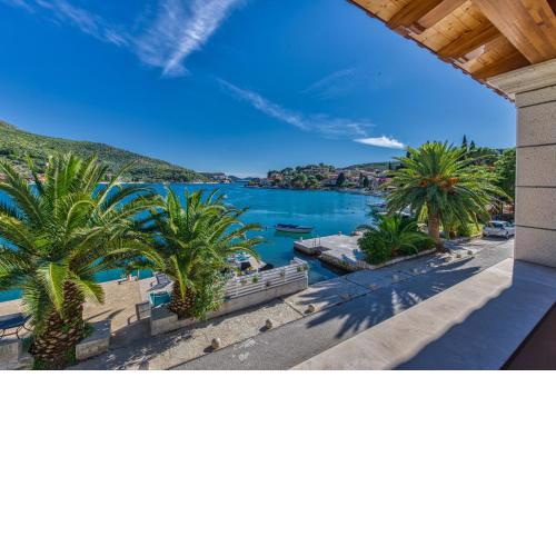 Adria House Dubrovnik by the sea