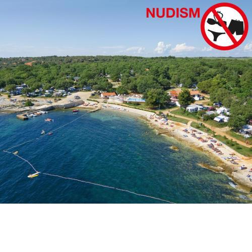 Albatross Mobile Homes on Solaris Camping FKK-Naturist