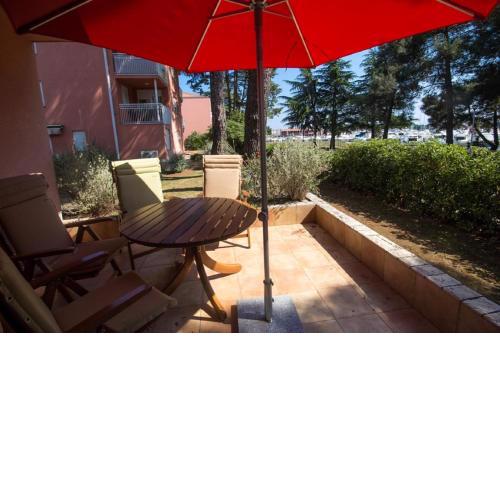 Alma Apartment by the sea