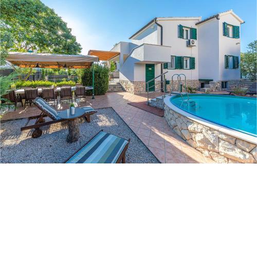 Amazing Apartment In Jadrija With Wifi