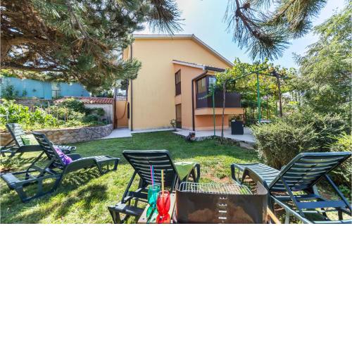 Amazing Apartment In Labin With Wifi