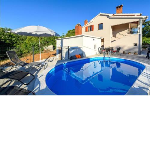Amazing Apartment In Labin With Wifi