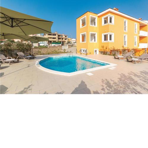 Amazing Apartment In Premantura With Wifi