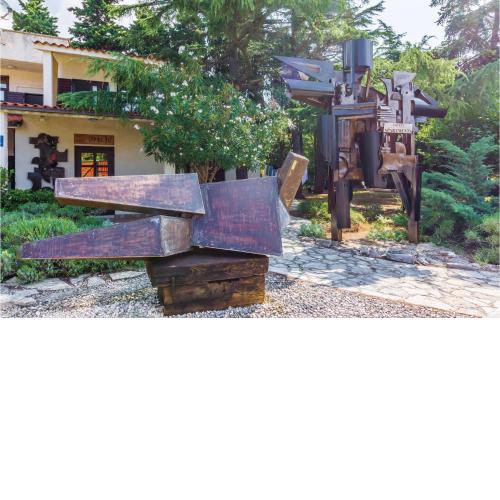 Amazing Apartment In Premantura With Wifi