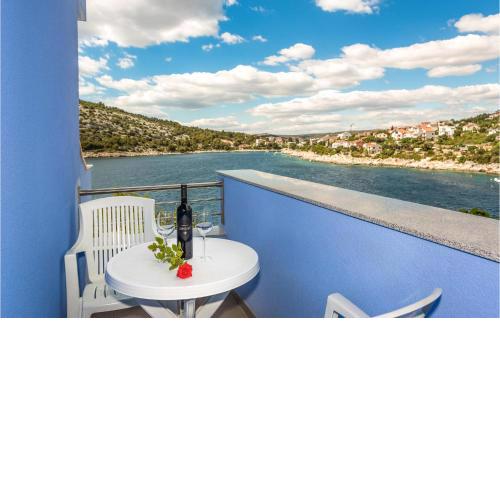 Amazing Apartment In Razanj With House Sea View