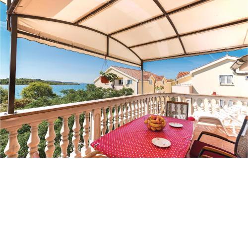 Amazing Apartment In Srima With Kitchen