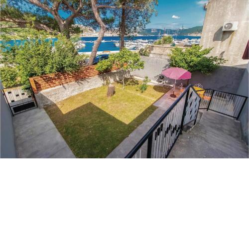 Amazing Home In Bakarac With Wifi