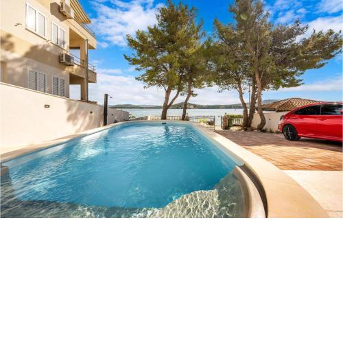 Amazing Home In Betina With House Sea View