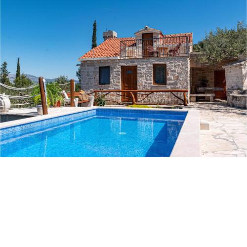 Amazing Home In Koricenica With House Sea View