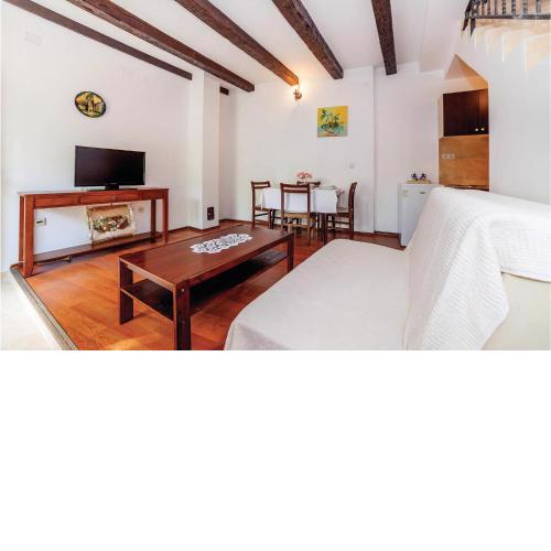 Amazing Home In Kraljevica With Wifi