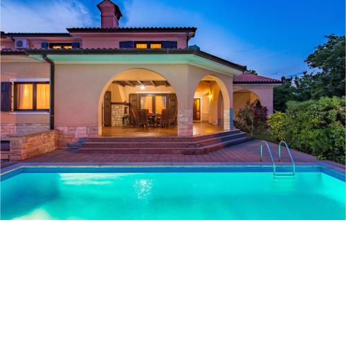 Amazing Home In Marcelji With Wifi