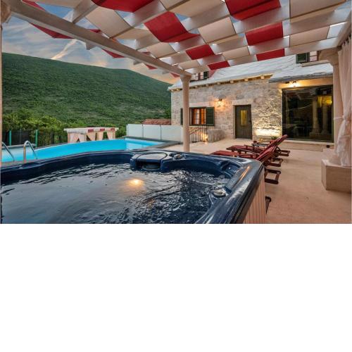 Amazing Home In Podbablje Gornje With Wifi