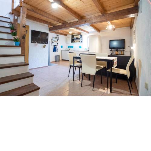 Amazing Home In Rava With Wifi