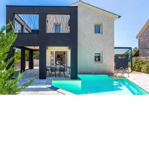 Amazing Home In Sveti Ivan Dobrinjski With Sauna