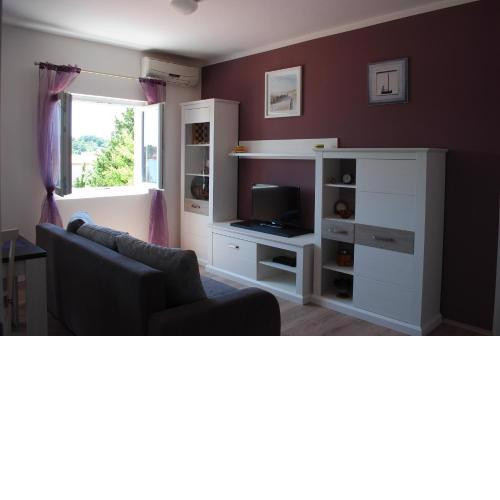 Ante Carov Apartment