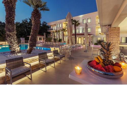 Aparthotel Adeo