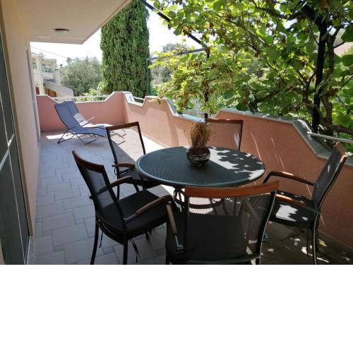 Apartman 2 Punta Pakoštane