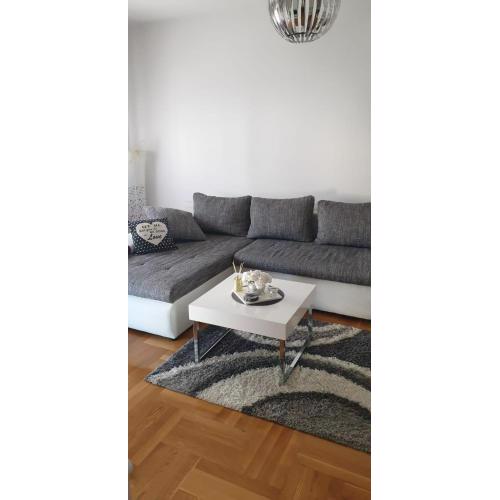 Apartman Aura