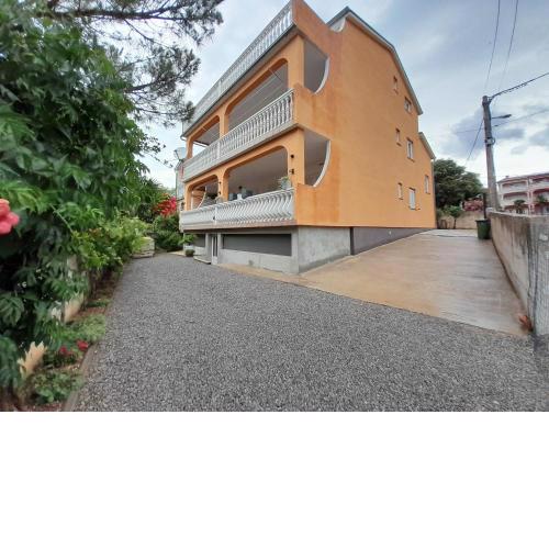 Apartman Ban Spomenka