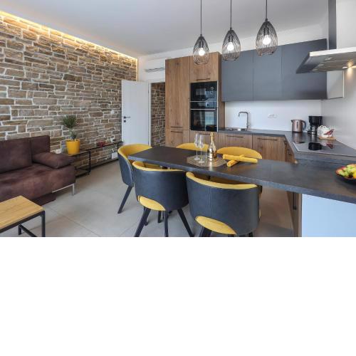 APARTMAN BORGO MARINA - by the sea