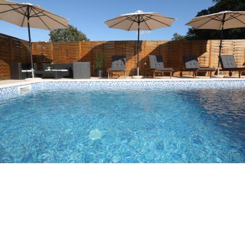 Apartman Debora sa privatnim bazenom