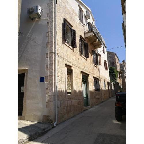 Apartman Dina